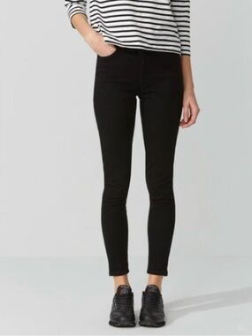 Frank & Oak Black Skinny High-Rise Jeans